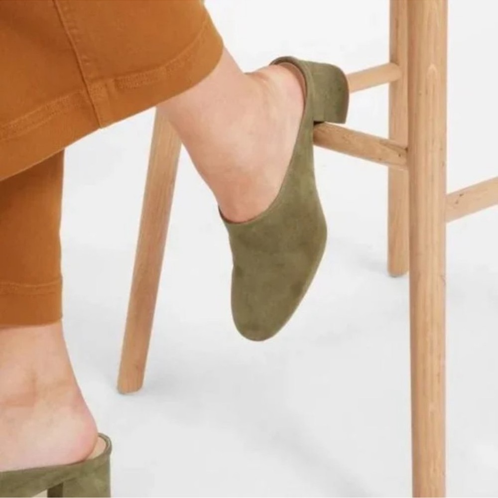 Everlane The Day Heel Olive Green Suede Sz 81/2 - Picture 4 of 10